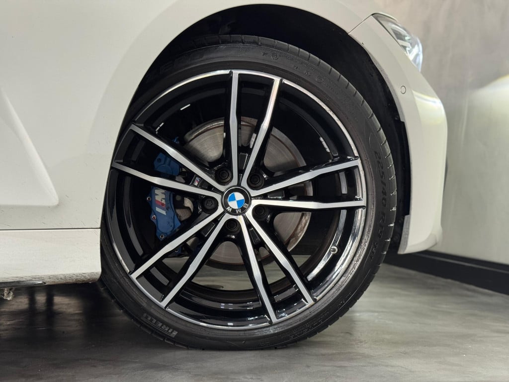 Imagem do veículo BMW 320i 2.0 16V TURBO GASOLINA M SPORT AUTOMÁTICO
