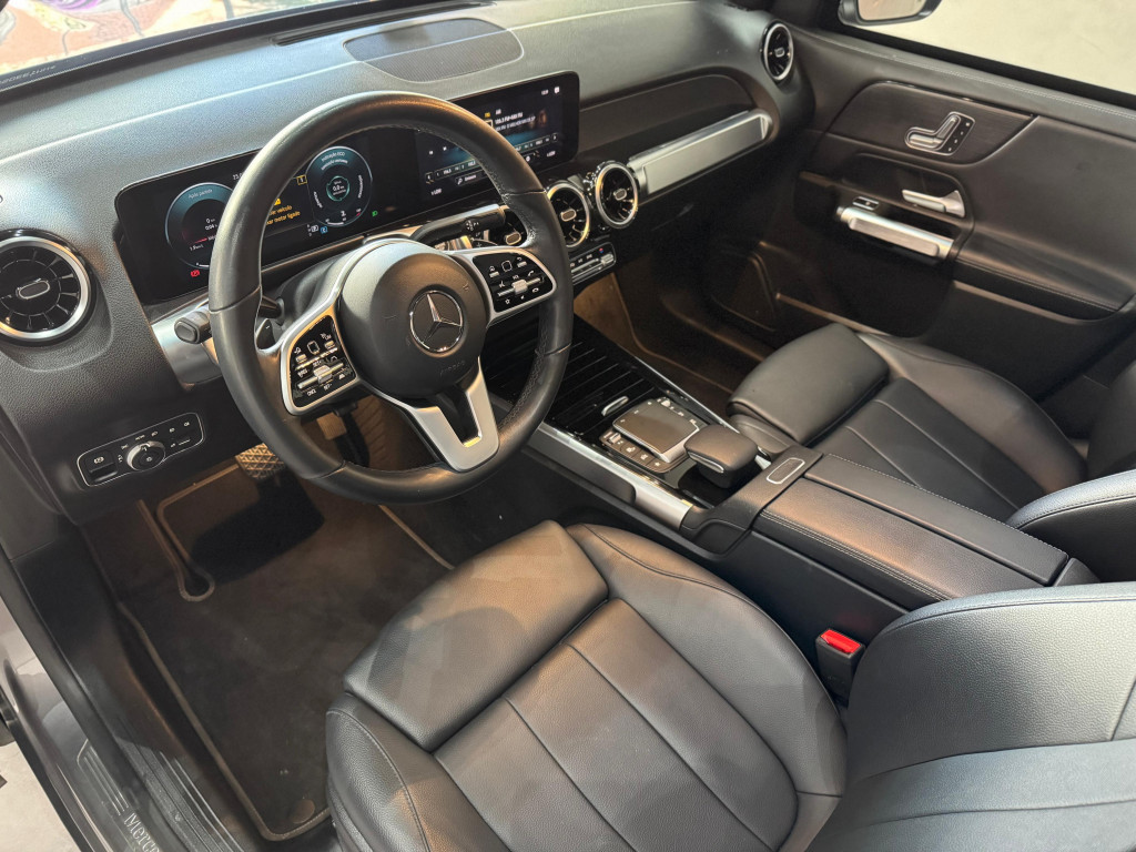 Imagem do veículo MERCEDES-BENZ GLB 200 1.3 CGI GASOLINA PROGRESSIVE 7G-DCT