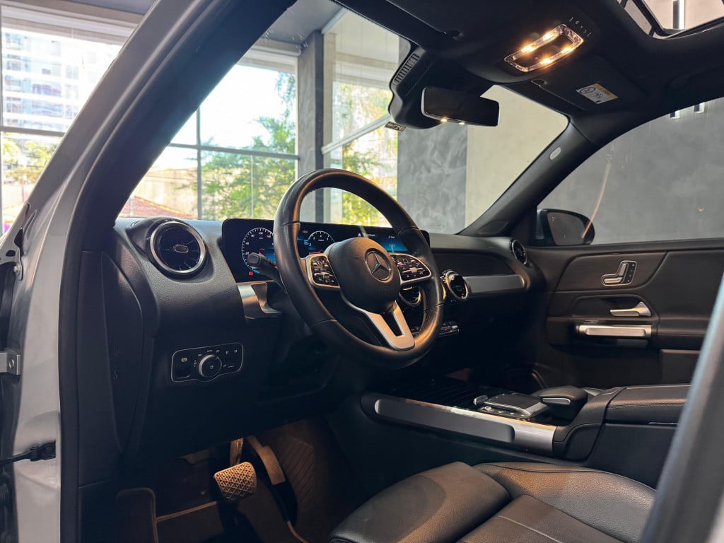Imagem do veículo MERCEDES-BENZ GLB 200 1.3 CGI GASOLINA PROGRESSIVE 7G-DCT