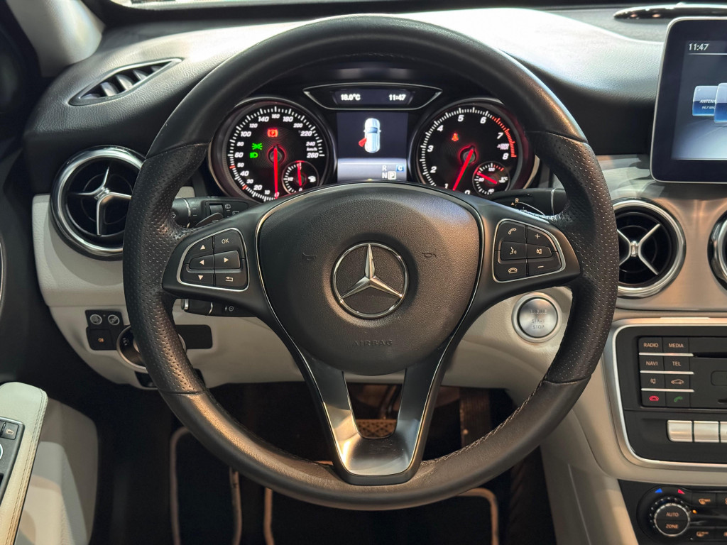 Imagem do veículo MERCEDES-BENZ GLA 200 1.6 CGI FLEX ADVANCE 7G-DCT