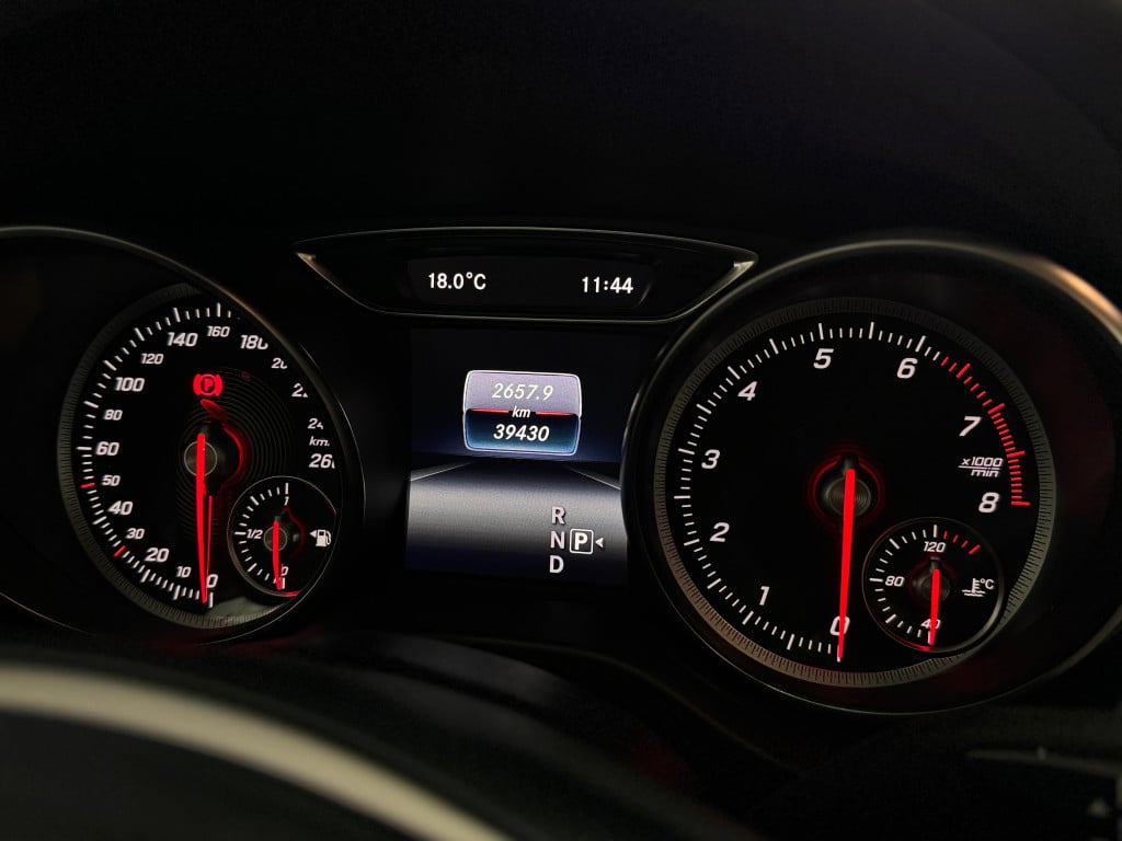 Imagem do veículo MERCEDES-BENZ GLA 200 1.6 CGI FLEX ADVANCE 7G-DCT