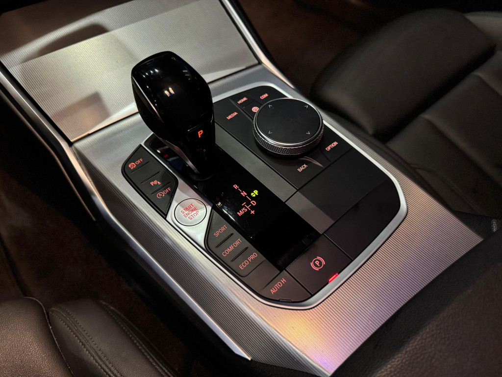 Imagem do veículo BMW 320i 2.0 16V TURBO GASOLINA M SPORT AUTOMÁTICO