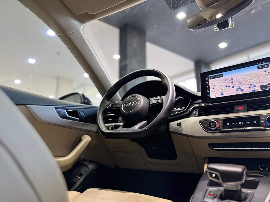Imagem do veículo AUDI A5 2.0 TFSI GASOLINA SPORTBACK S-LINE S TRONIC
