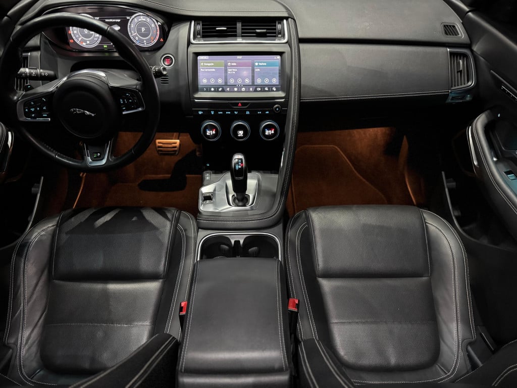 Imagem do veículo JAGUAR E-PACE 2.0 16V P300 GASOLINA R-DYNAMIC HSE AWD AUTOMÁTICO