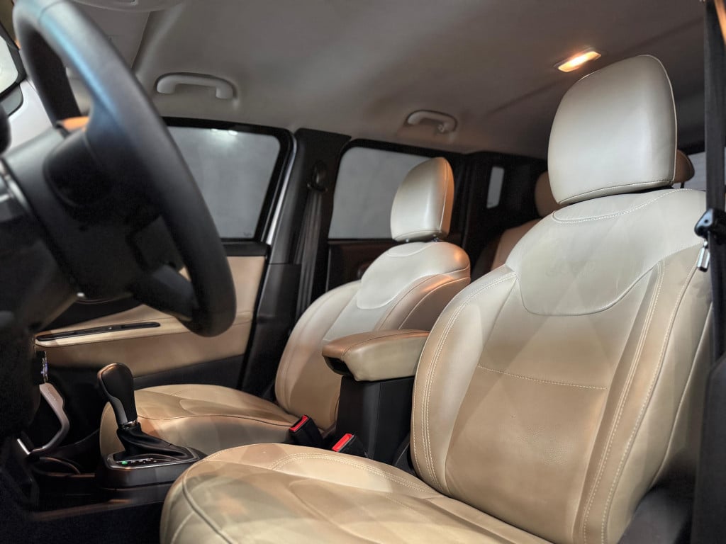 Imagem do veículo JEEP RENEGADE 1.8 16V FLEX 4P AUTOMÁTICO
