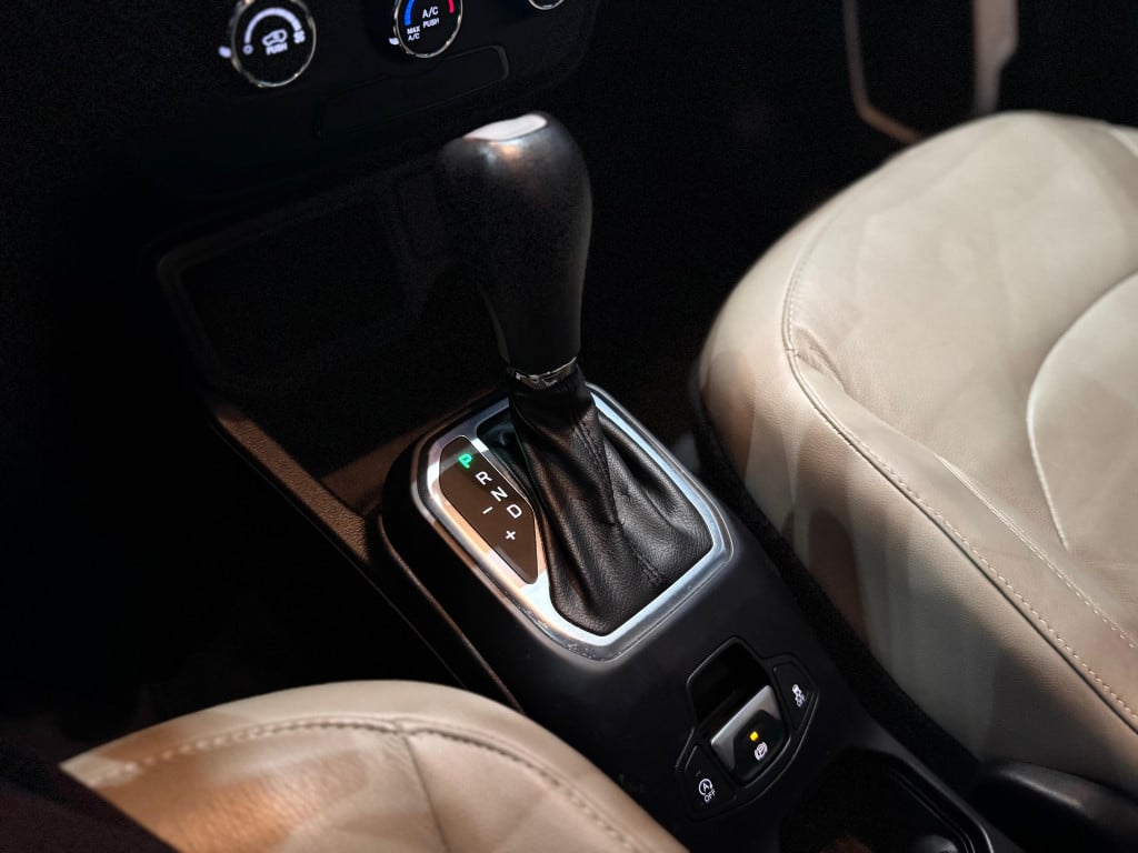 Imagem do veículo JEEP RENEGADE 1.8 16V FLEX 4P AUTOMÁTICO
