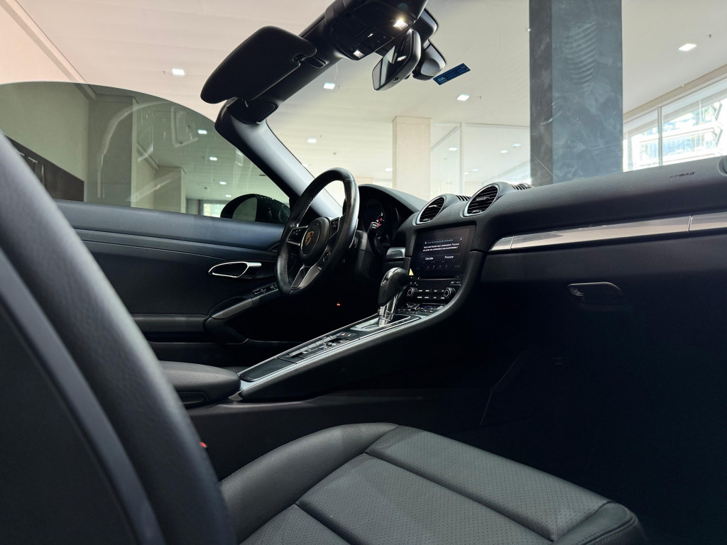 Imagem do veículo PORSCHE 718 2.0 16V H4 GASOLINA BOXSTER PDK