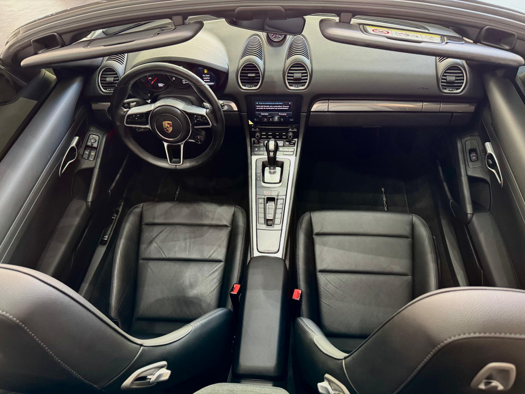 Imagem do veículo PORSCHE 718 2.0 16V H4 GASOLINA BOXSTER PDK