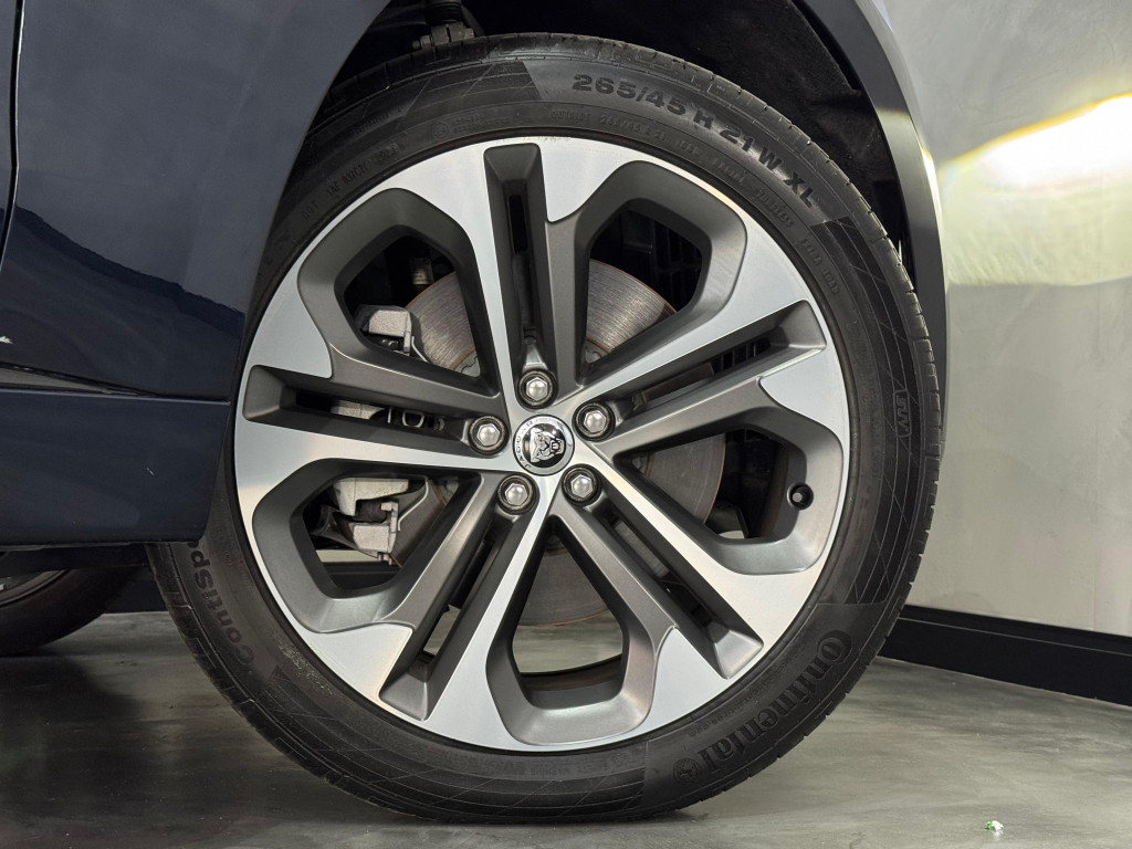 Imagem do veículo JAGUAR F-PACE 2.0 P400e PHEV R-DYNAMIC HSE AWD AUTOMÁTICO