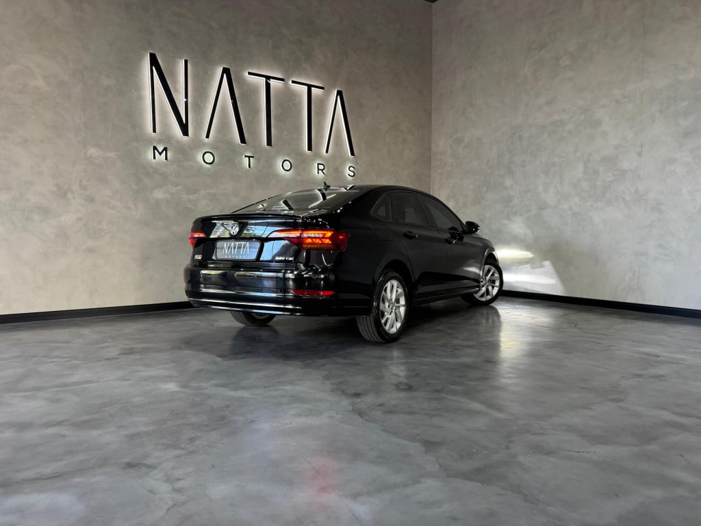 Imagem do veículo VOLKSWAGEN JETTA 1.4 250 TSI TOTAL FLEX COMFORTLINE TIPTRONIC