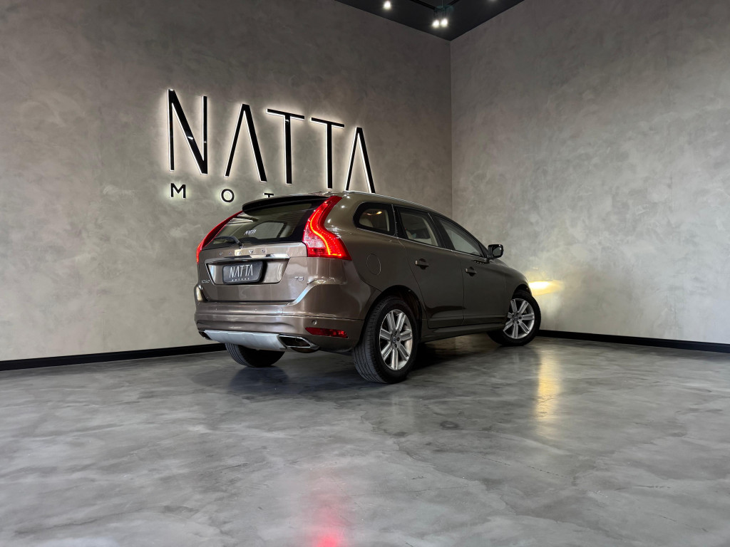 Imagem do veículo VOLVO XC60 2.0 T5 KINETIC GASOLINA 4P AUTOMÁTICO