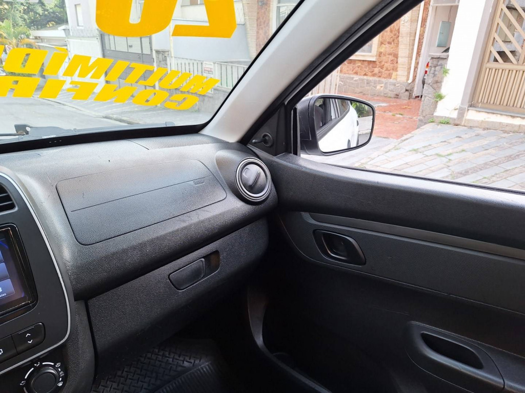 Imagem do veículo RENAULT KWID 1.0 12V SCE FLEX ZEN MANUAL