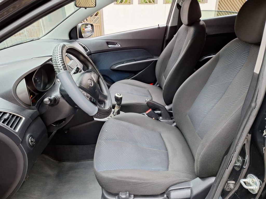 Imagem do veículo HYUNDAI HB20 1.6 COMFORT 16V FLEX 4P MANUAL