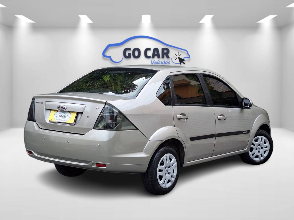 Imagem do veículo FORD FIESTA 1.6 ROCAM SE SEDAN 8V FLEX 4P MANUAL