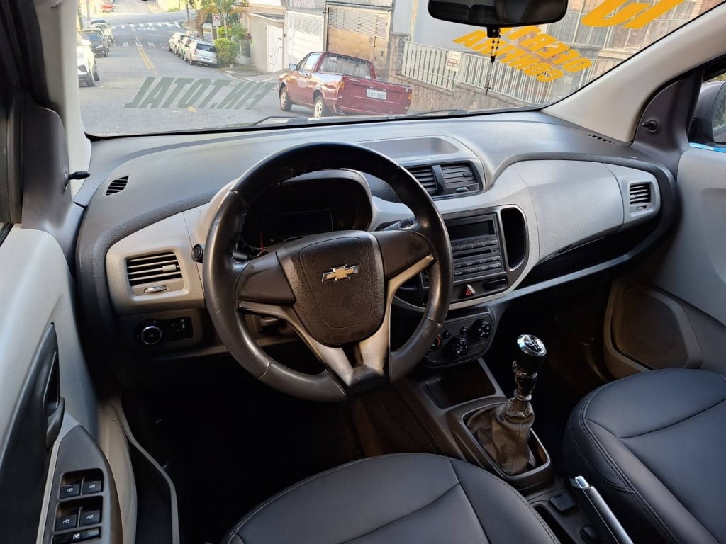 Imagem do veículo CHEVROLET SPIN 1.8 LT 8V FLEX 4P MANUAL