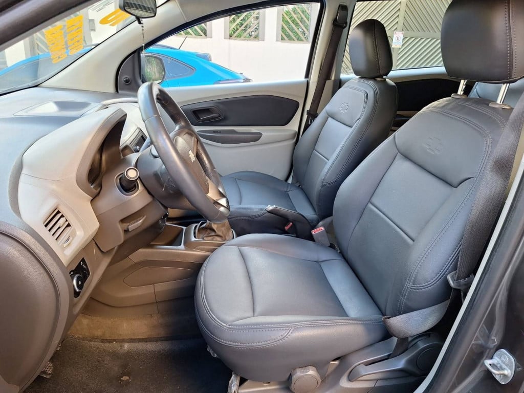 Imagem do veículo CHEVROLET SPIN 1.8 LT 8V FLEX 4P MANUAL