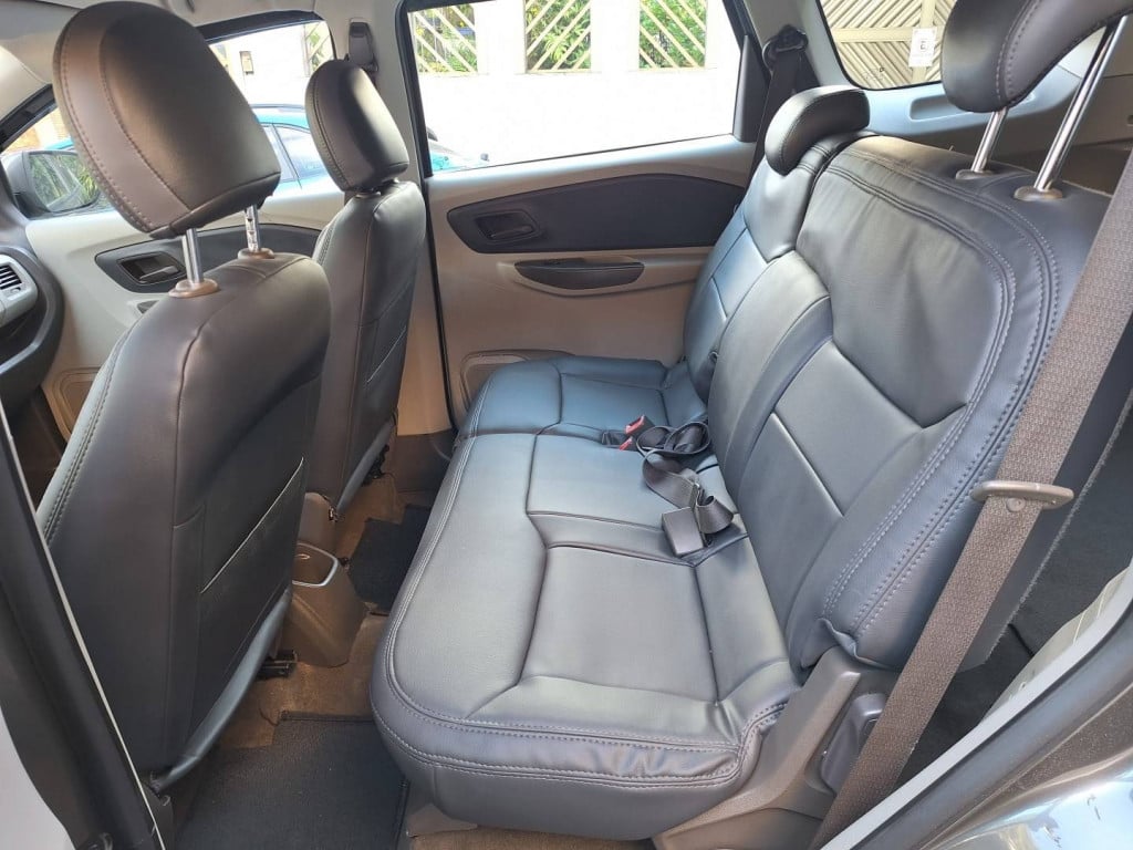 Imagem do veículo CHEVROLET SPIN 1.8 LT 8V FLEX 4P MANUAL