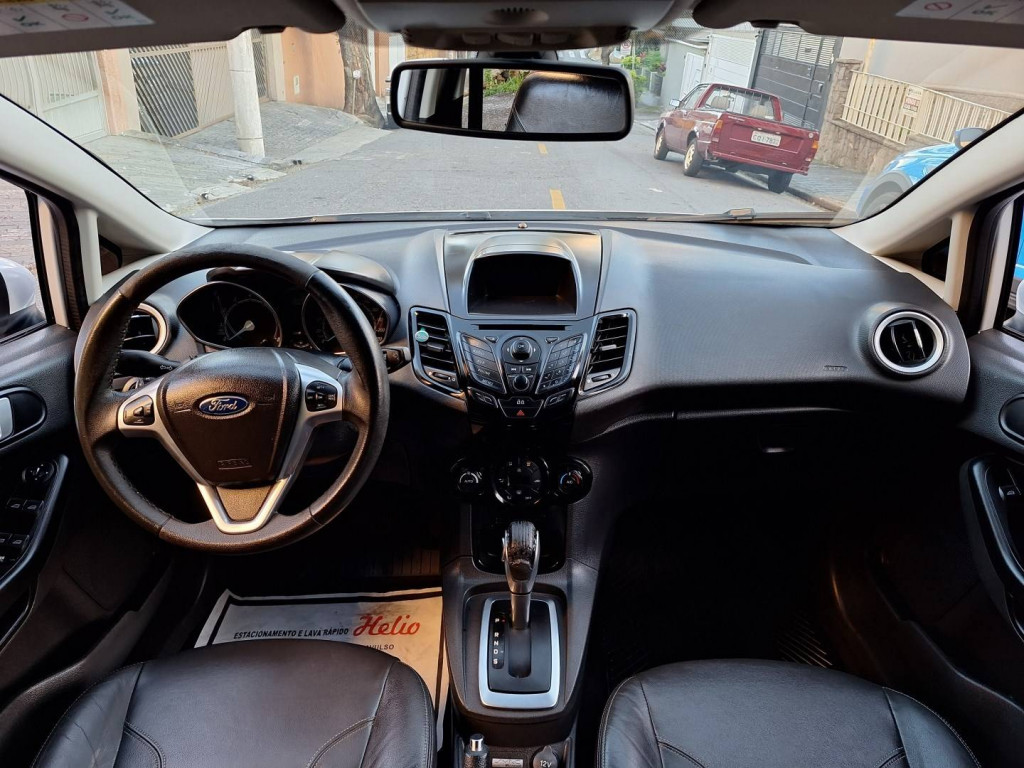 Imagem do veículo FORD FIESTA 1.6 TITANIUM HATCH 16V FLEX 4P AUTOMÁTICO