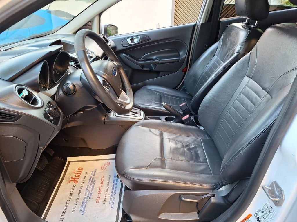 Imagem do veículo FORD FIESTA 1.6 TITANIUM HATCH 16V FLEX 4P AUTOMÁTICO