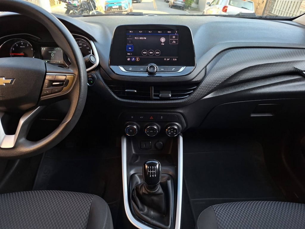 Imagem do veículo CHEVROLET ONIX 1.0 FLEX PLUS LT MANUAL