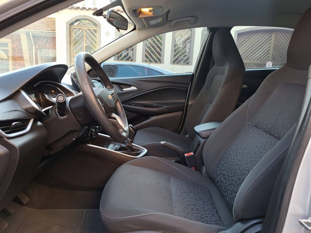Imagem do veículo CHEVROLET ONIX 1.0 FLEX PLUS LT MANUAL