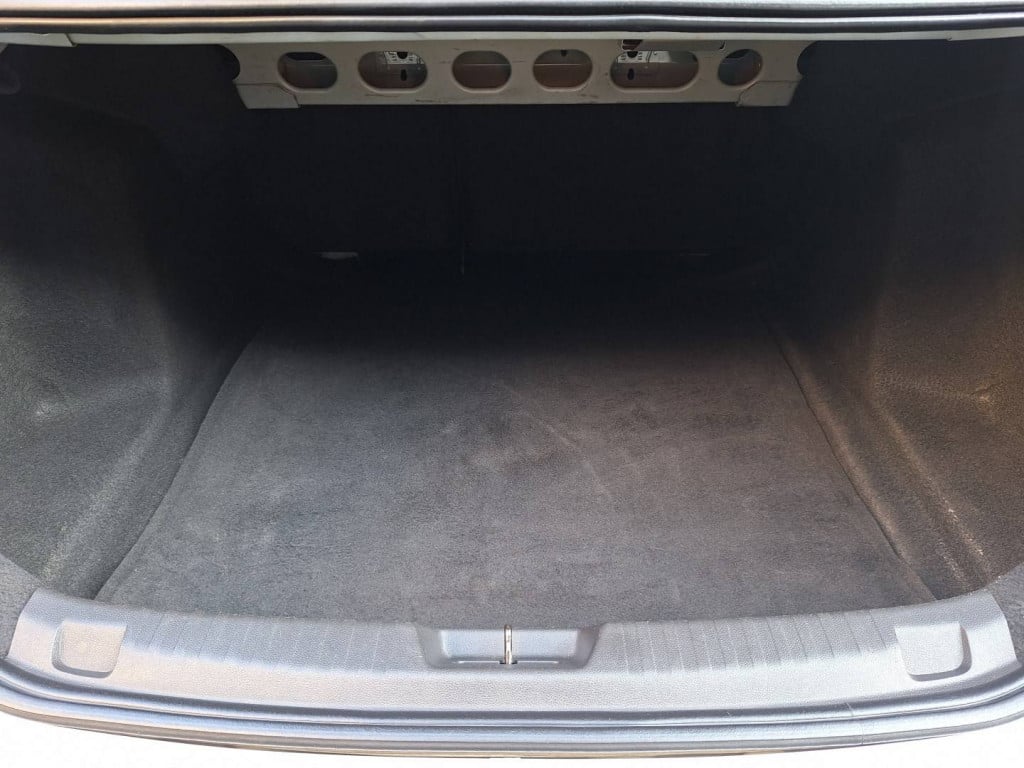 Imagem do veículo CHEVROLET ONIX 1.0 FLEX PLUS LT MANUAL