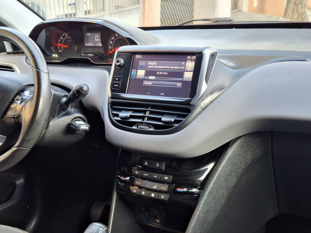 Imagem do veículo PEUGEOT 208 1.2 ACTIVE PACK 12V FLEX 4P MANUAL