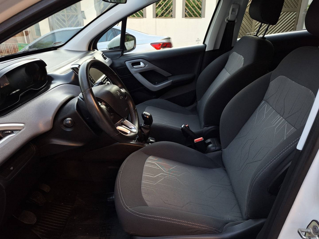 Imagem do veículo PEUGEOT 208 1.2 ACTIVE PACK 12V FLEX 4P MANUAL