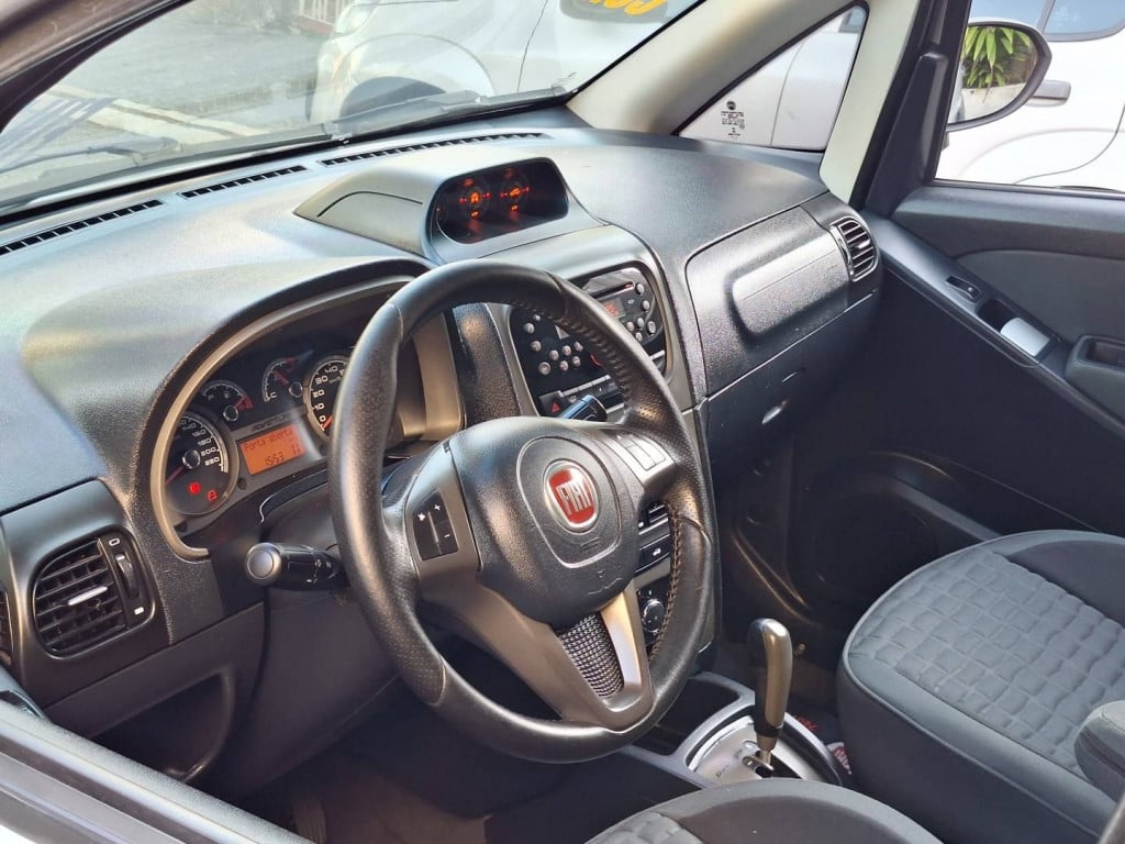 Imagem do veículo FIAT IDEA 1.8 MPI ADVENTURE 16V FLEX 4P AUTOMATIZADO