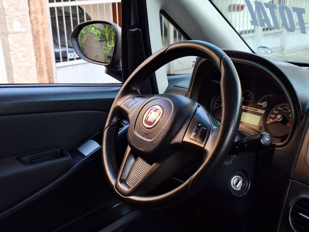 Imagem do veículo FIAT IDEA 1.8 MPI ADVENTURE 16V FLEX 4P AUTOMATIZADO
