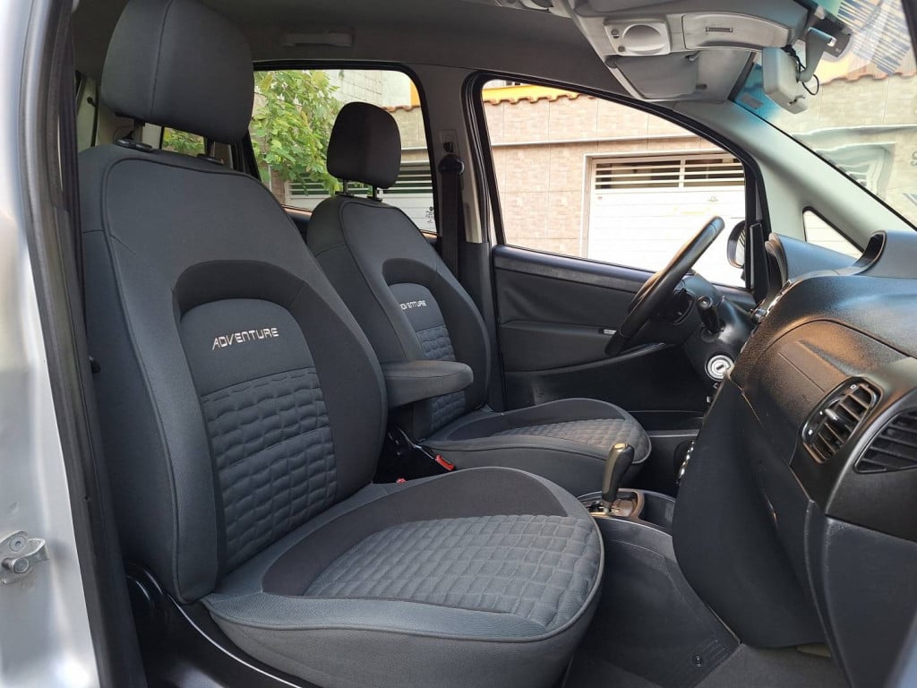 Imagem do veículo FIAT IDEA 1.8 MPI ADVENTURE 16V FLEX 4P AUTOMATIZADO