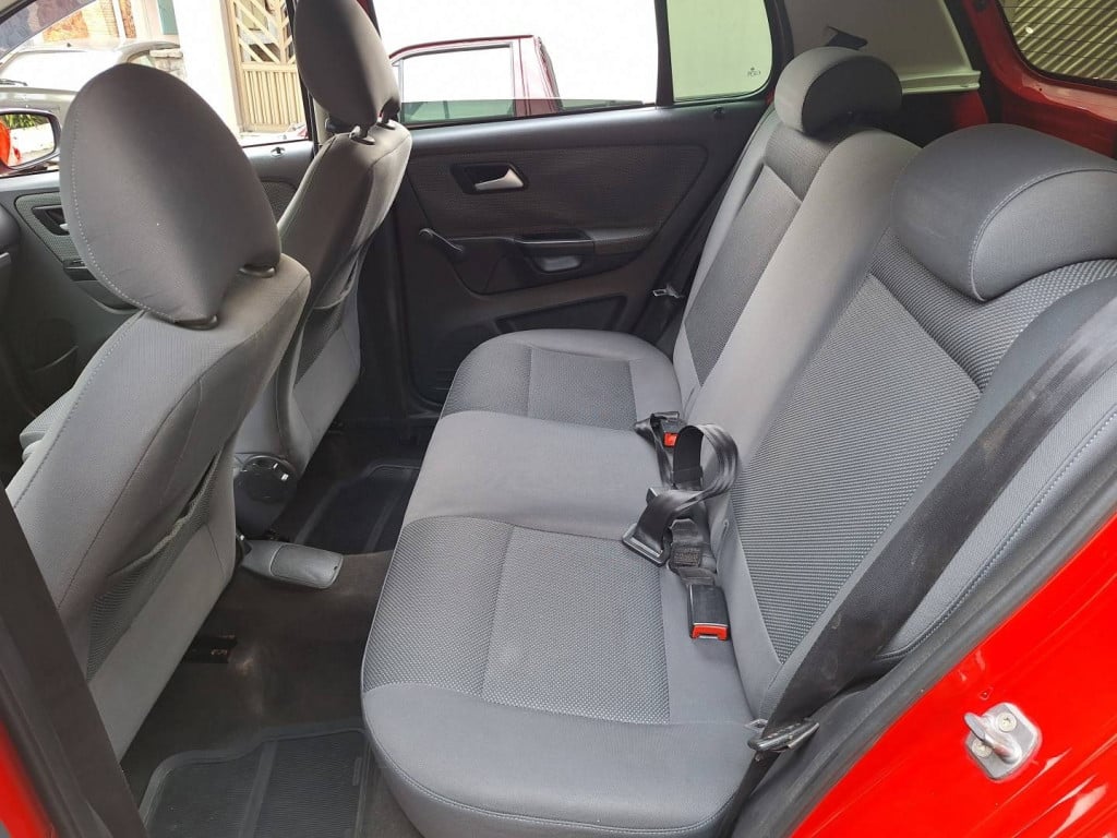 Imagem do veículo VOLKSWAGEN FOX 1.0 MI 8V FLEX 4P MANUAL