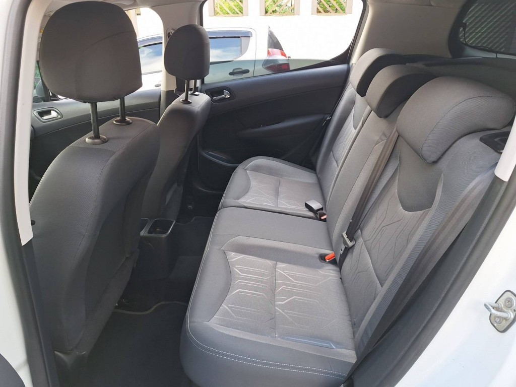 Imagem do veículo PEUGEOT 308 1.6 ALLURE BUSINESS THP 16V FLEX 4P AUTOMÁTICO