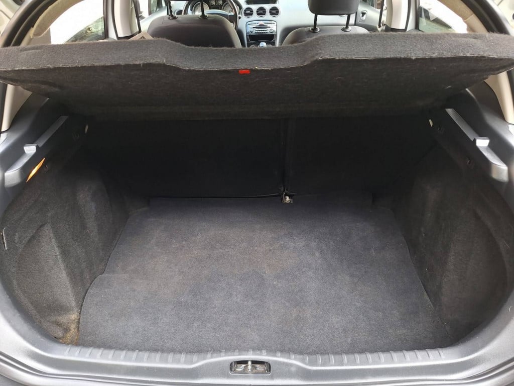 Imagem do veículo PEUGEOT 308 1.6 ALLURE BUSINESS THP 16V FLEX 4P AUTOMÁTICO