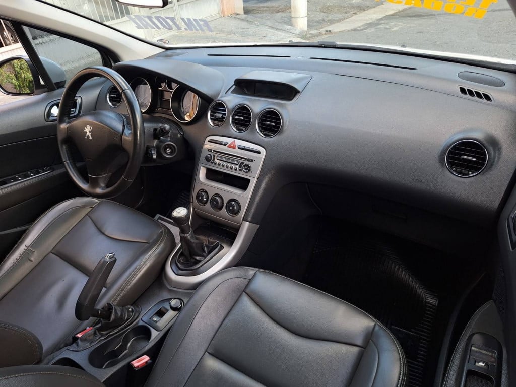 Imagem do veículo PEUGEOT 308 1.6 ACTIVE 16V FLEX 4P MANUAL