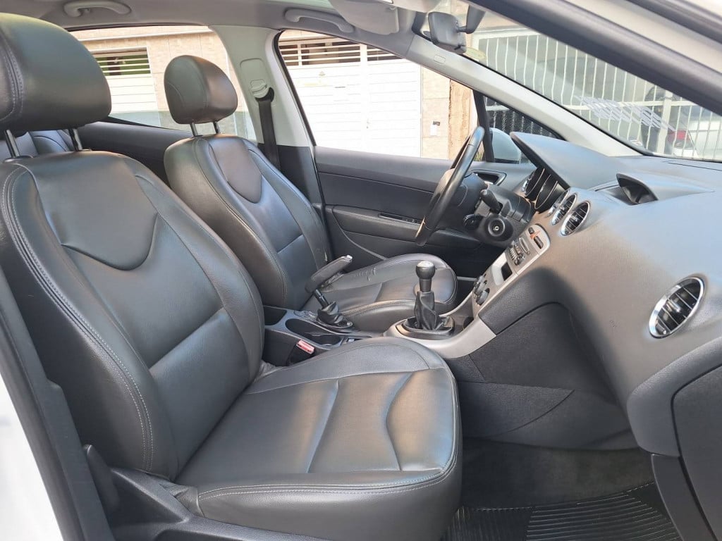 Imagem do veículo PEUGEOT 308 1.6 ACTIVE 16V FLEX 4P MANUAL