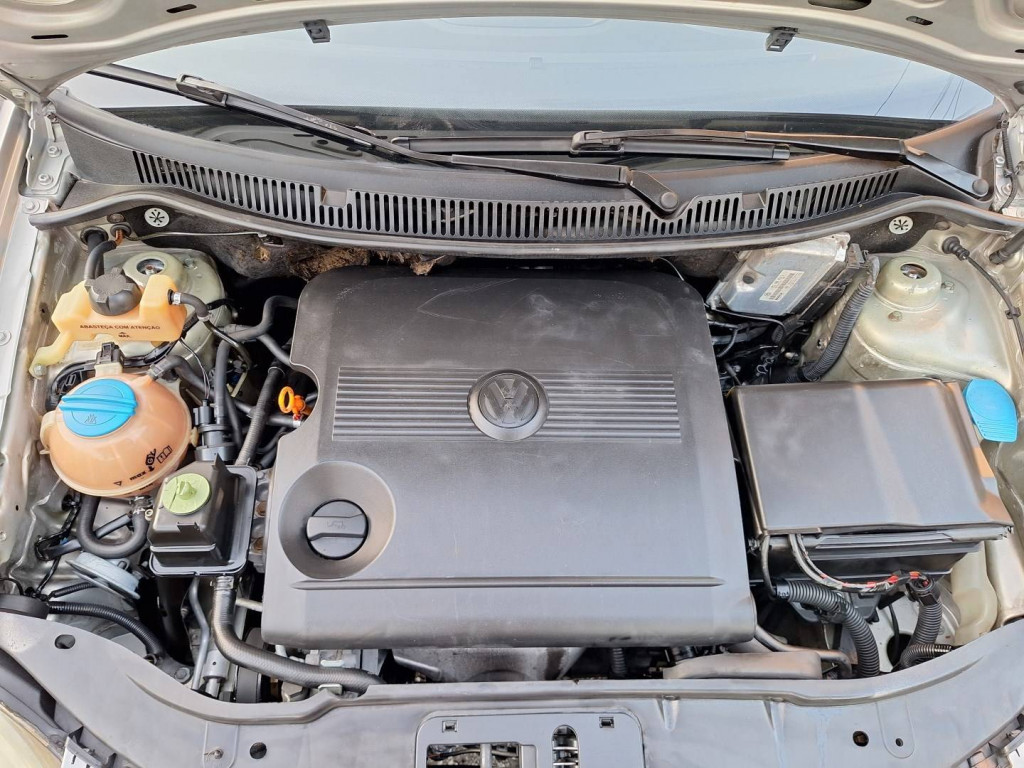 Imagem do veículo VOLKSWAGEN POLO 1.6 MI 8V FLEX 4P MANUAL