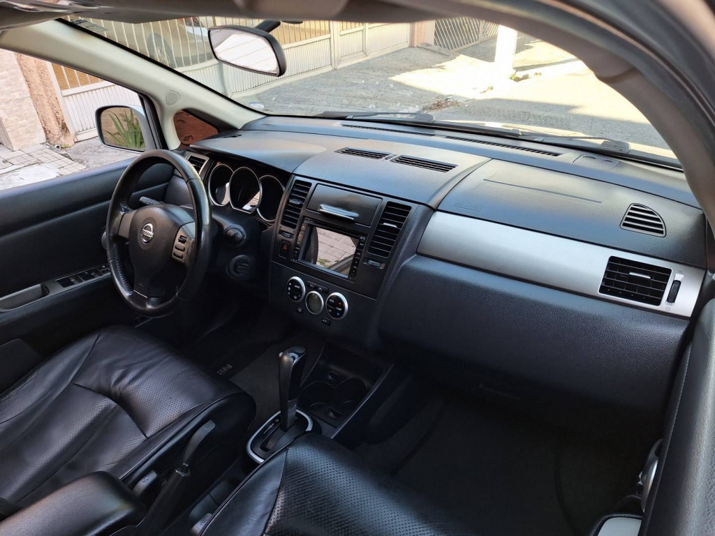 Imagem do veículo NISSAN TIIDA 1.8 SL 16V FLEX 4P AUTOMÁTICO