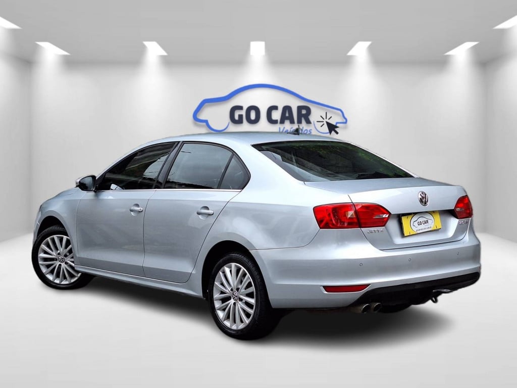 Imagem do veículo VOLKSWAGEN JETTA 2.0 TSI HIGHLINE 200CV GASOLINA 4P TIPTRONIC