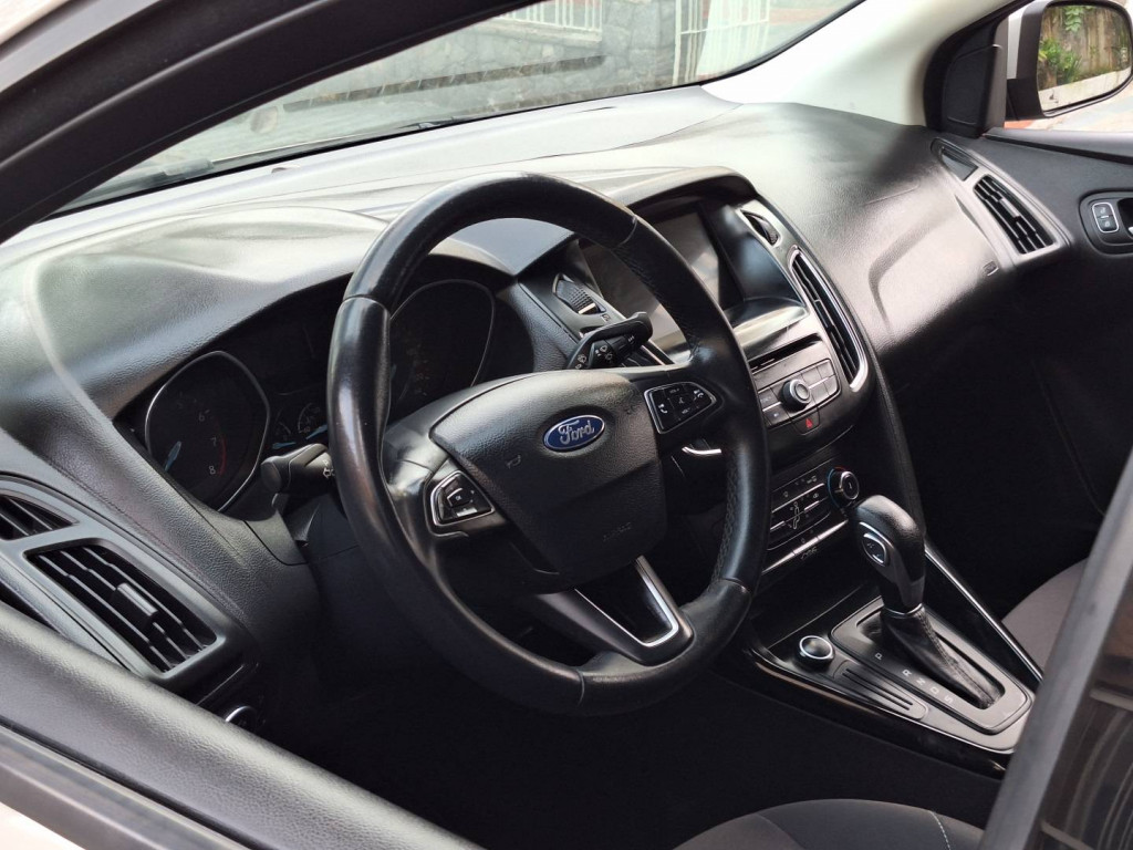 Imagem do veículo FORD FOCUS 2.0 SE 16V FLEX 4P POWERSHIFT