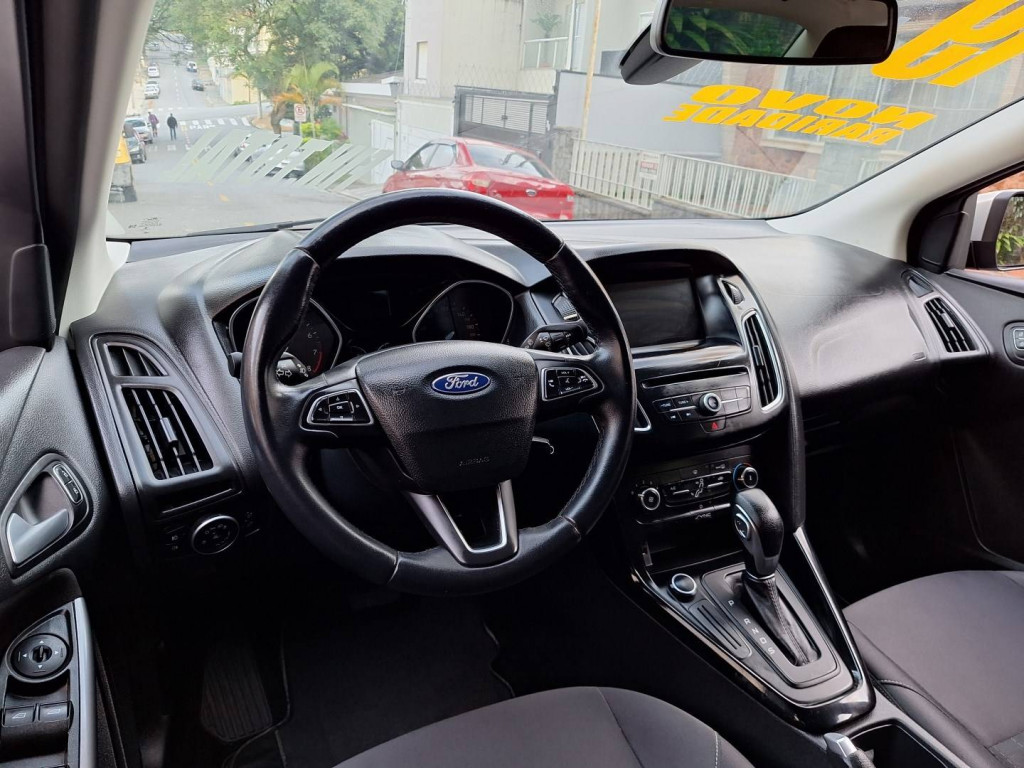 Imagem do veículo FORD FOCUS 2.0 SE 16V FLEX 4P POWERSHIFT