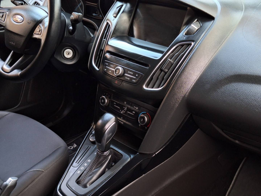 Imagem do veículo FORD FOCUS 2.0 SE 16V FLEX 4P POWERSHIFT