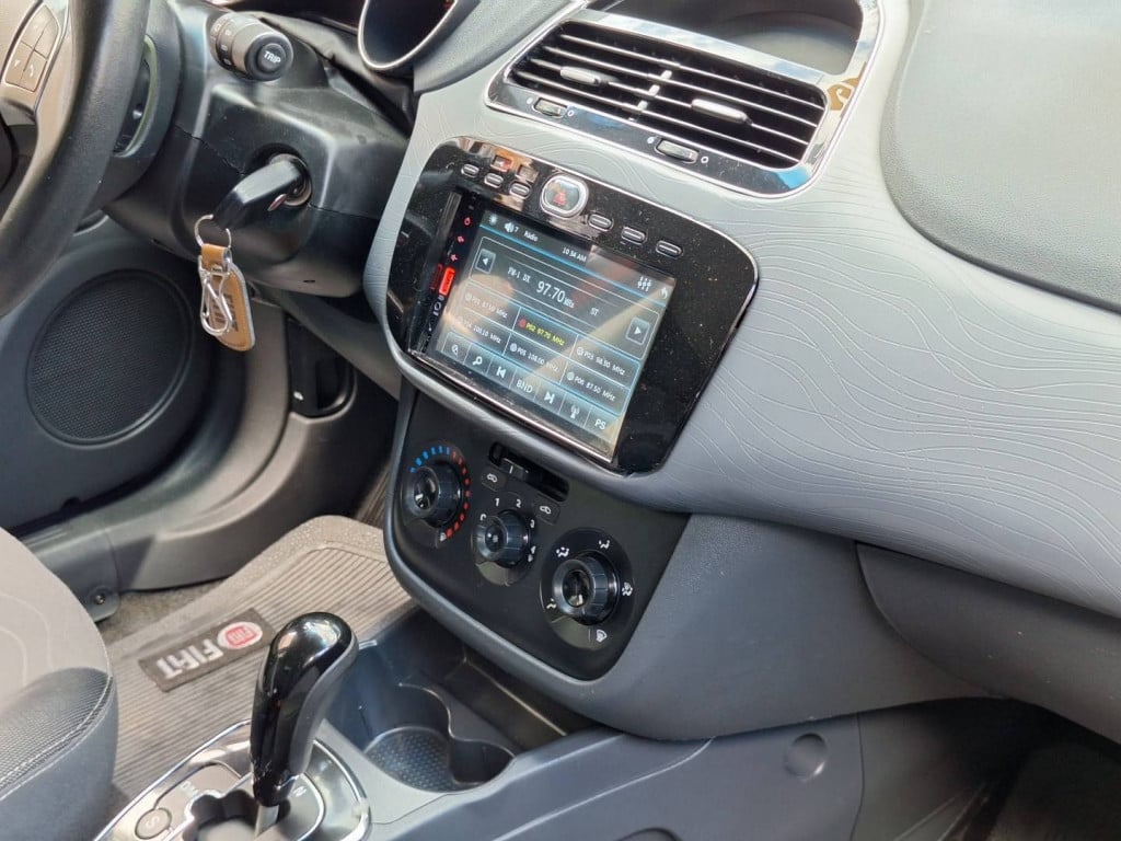 Imagem do veículo FIAT PUNTO 1.6 ESSENCE 16V FLEX 4P AUTOMATIZADO