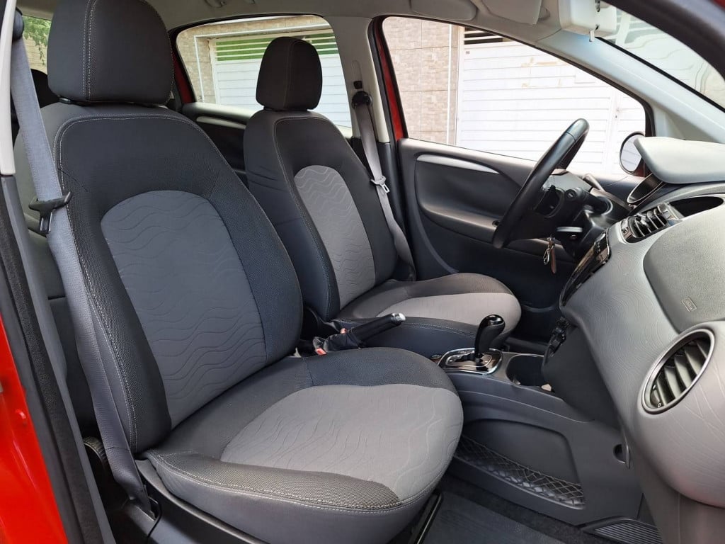 Imagem do veículo FIAT PUNTO 1.6 ESSENCE 16V FLEX 4P AUTOMATIZADO
