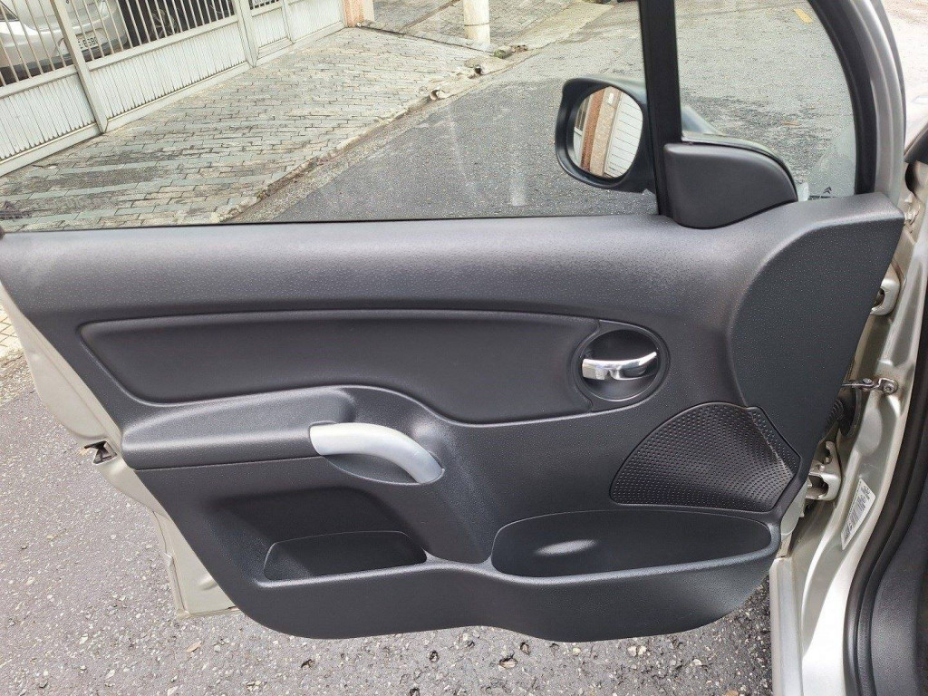 Imagem do veículo CITROEN C3 1.4 I GLX 8V FLEX 4P MANUAL