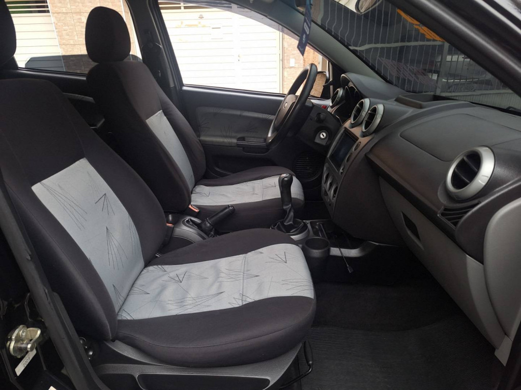 Imagem do veículo FORD FIESTA 1.0 MPI CLASS 8V FLEX 4P MANUAL