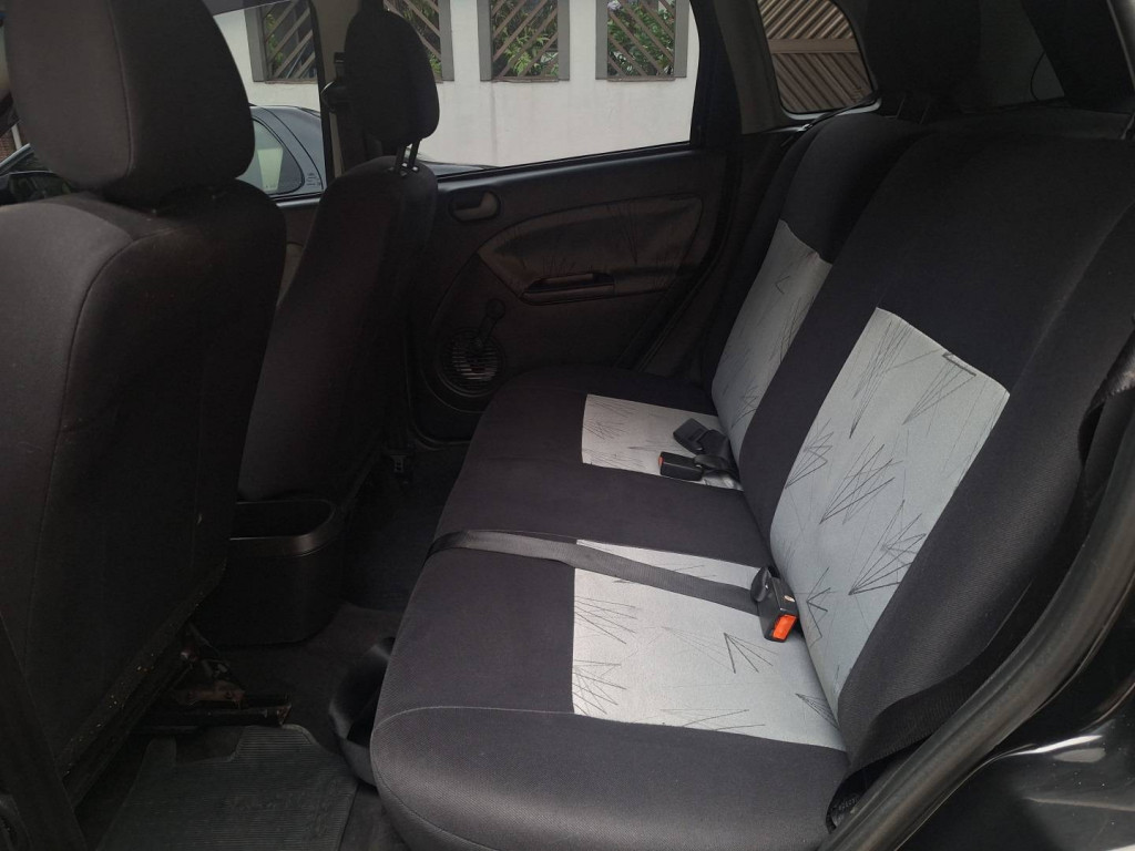 Imagem do veículo FORD FIESTA 1.0 MPI CLASS 8V FLEX 4P MANUAL