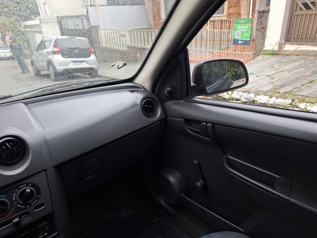 Imagem do veículo CHEVROLET CELTA 1.0 MPFI SPIRIT 8V FLEX 4P MANUAL