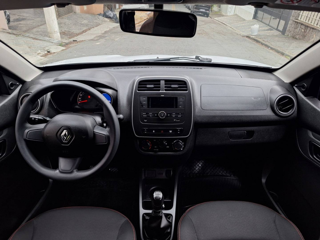 Imagem do veículo RENAULT KWID 1.0 12V SCE FLEX ZEN MANUAL