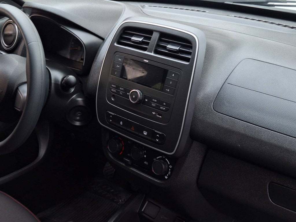 Imagem do veículo RENAULT KWID 1.0 12V SCE FLEX ZEN MANUAL
